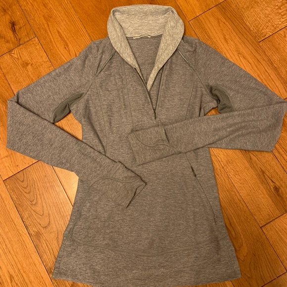 Lululemon Think Fast Pullover - Picture 3 of 7